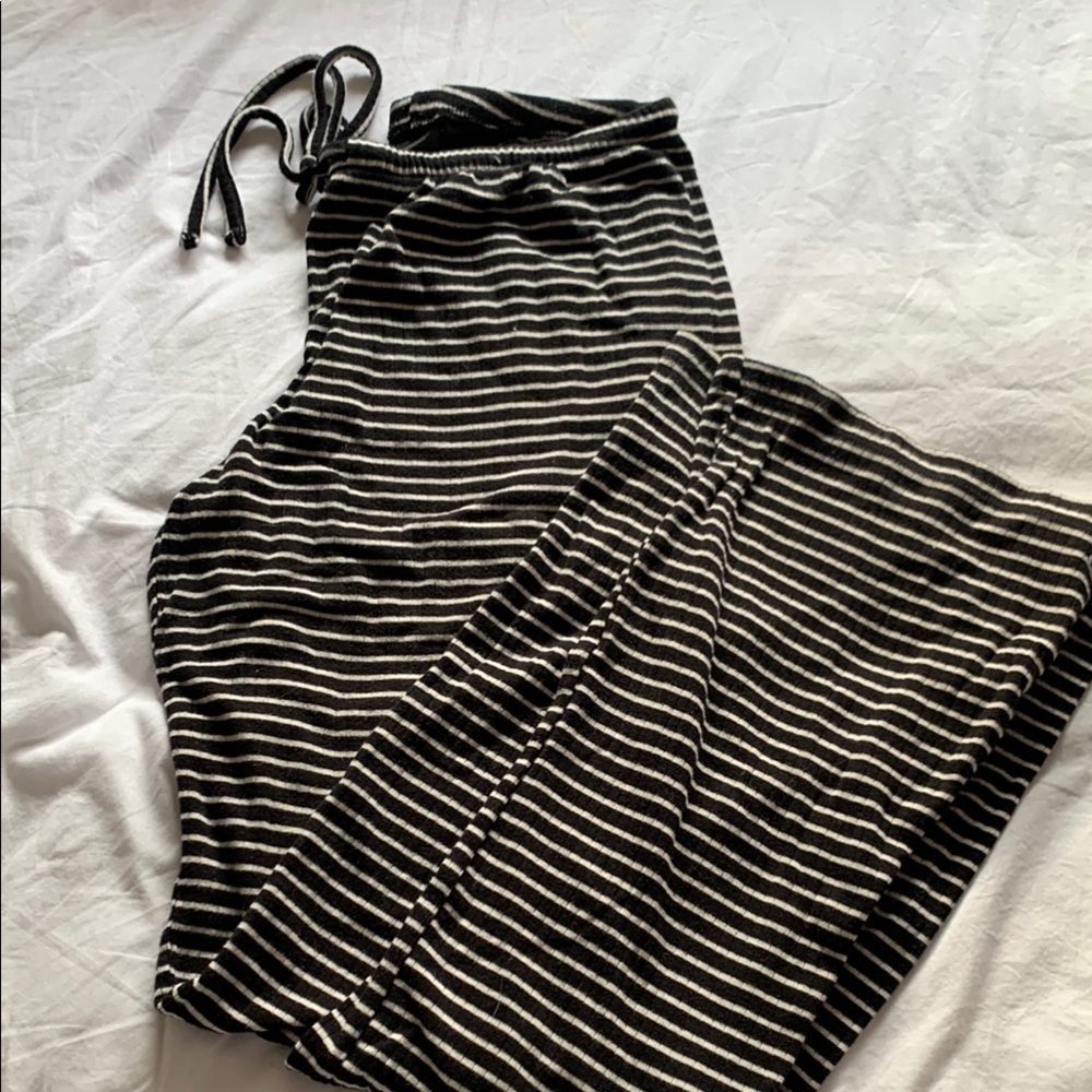 H&M Black and White Striped Pants size Small